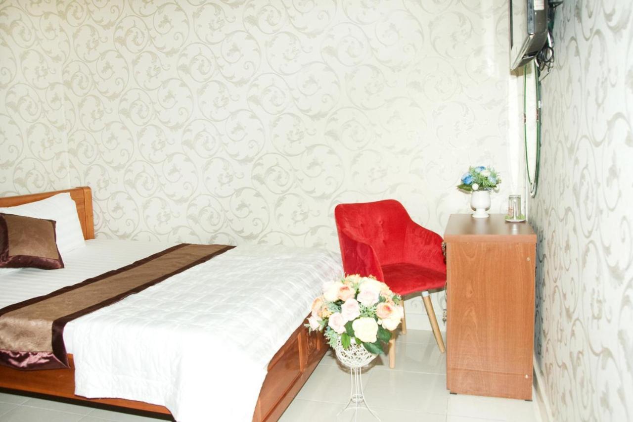 Trinh NgọC Hotel Хошимин Екстериор снимка